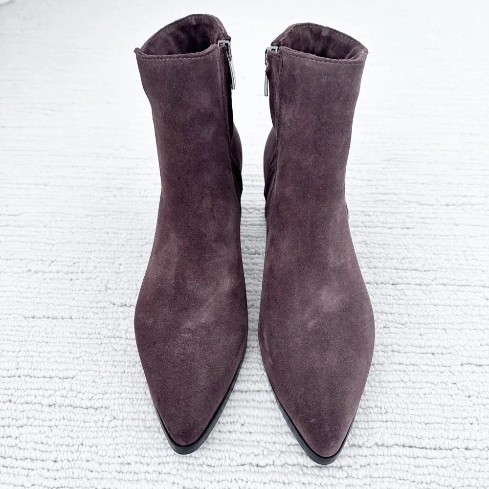 LA CANADIENNE NWOB Andrea Women’s 8.5 Chocolate Brown Boots Suede Autumnal Corp